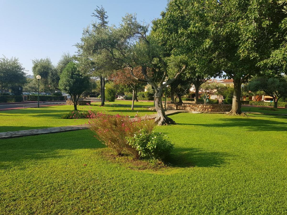 סאן תאודורו Appartamento Da Francesco Villaggio Degli Ulivi San Teodoro מראה חיצוני תמונה